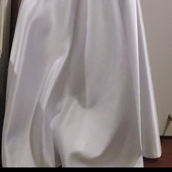 High Waist A-Line Satin White Skirt - Picture 10 of 11